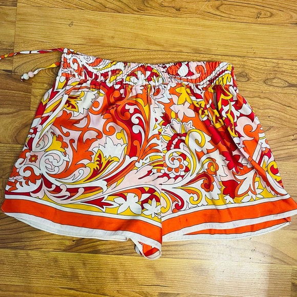 Zara Tropical Print High Waist Shorts Orange Red Yellow Floral Scroll Pattern - Picture 4 of 4